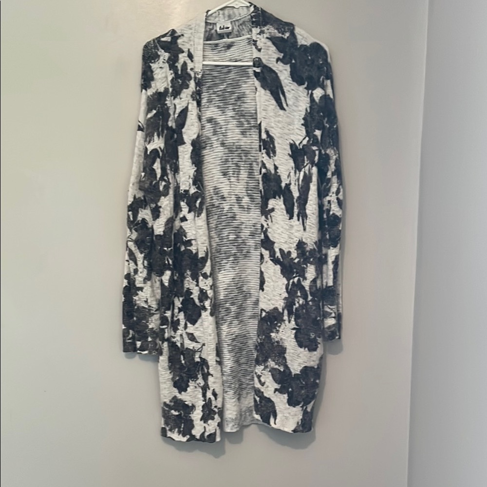 Tokyo Darling Black and White Cardigan Sweater Super SOFT!
